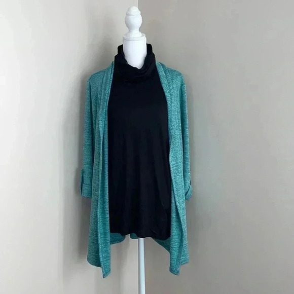 NY Collection Sweater With Attached Face Covering​​ - Picture 1 of 16